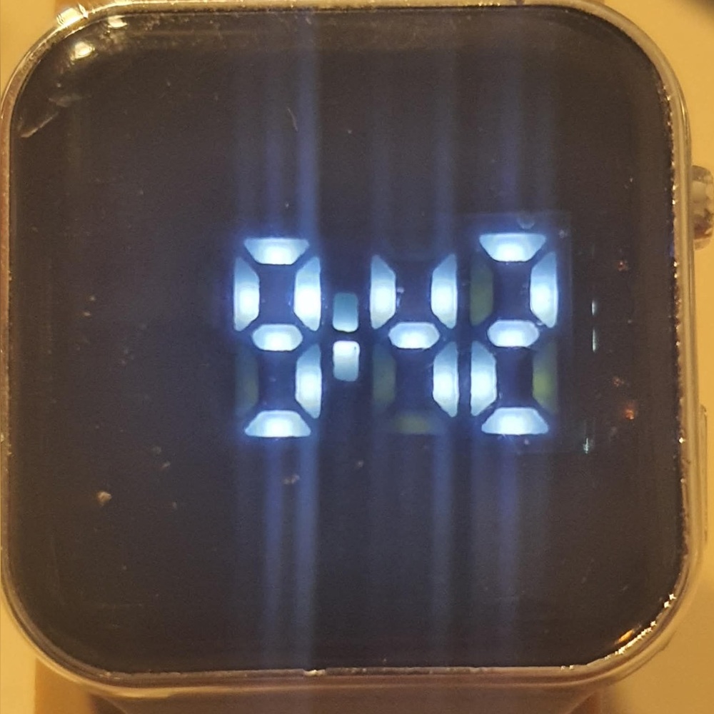10/$20 Accutime Silver/Grey  Silicone Push Button Digital Unisex Watch